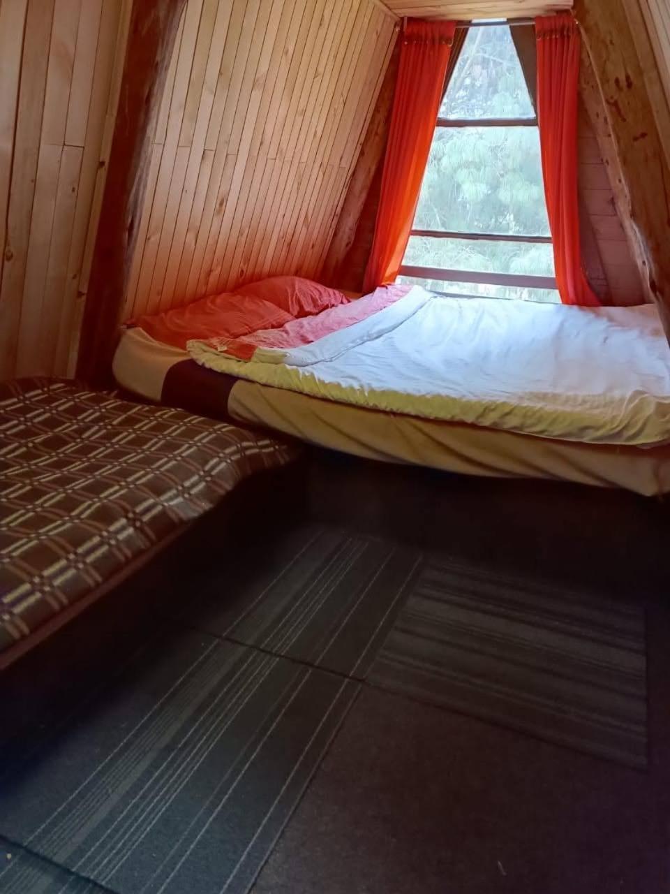 Chalets Amarelo ซูเอสกา ภายนอก รูปภาพ