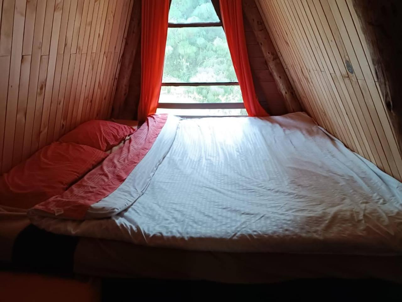Chalets Amarelo ซูเอสกา ภายนอก รูปภาพ